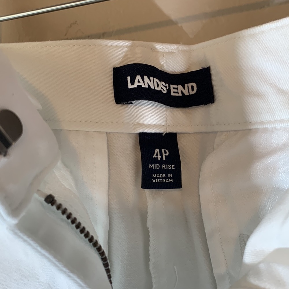 NWOT Lands' End Women Chino 7 Inch Short White Petite 4 - Picture 7 of 9